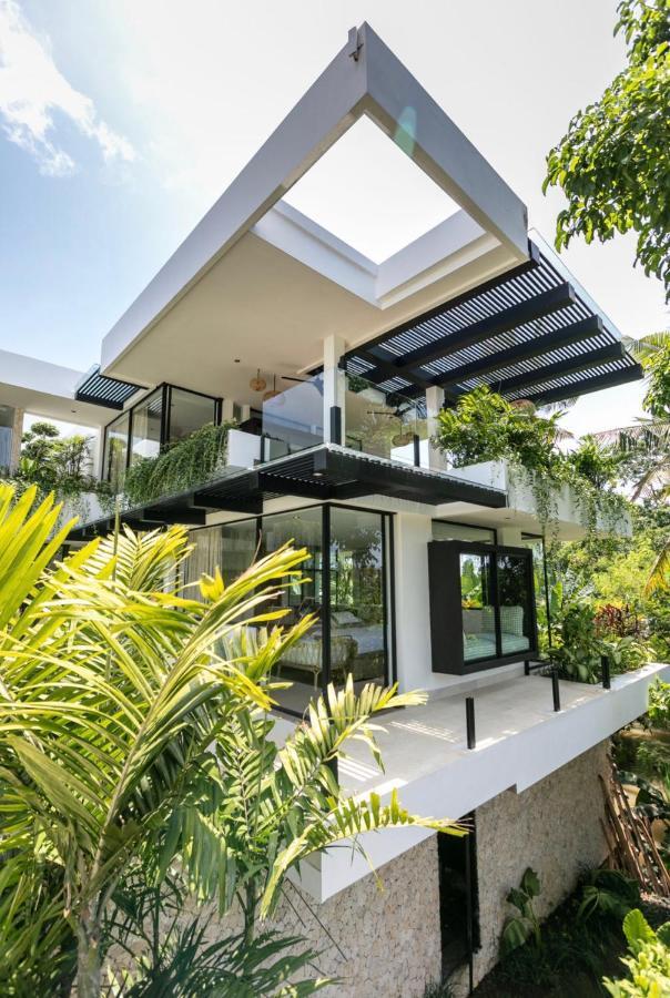 Villa Sapta Bayu - Luxurious Heaven In The Heart Of Canggu (Bali)